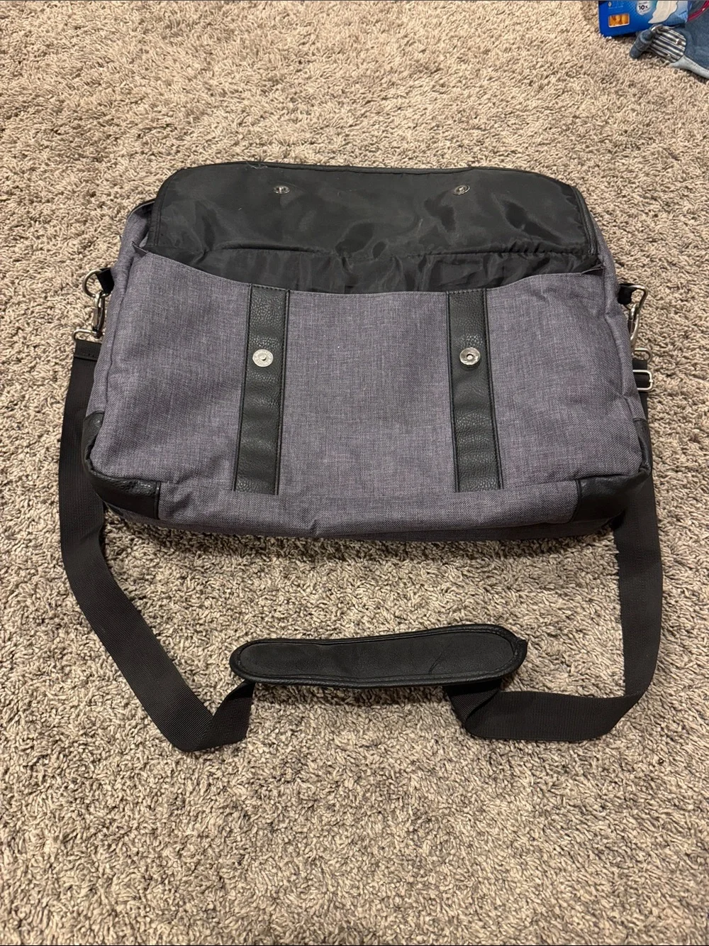 Men’s Gray Laptop Briefcase - Black Trim